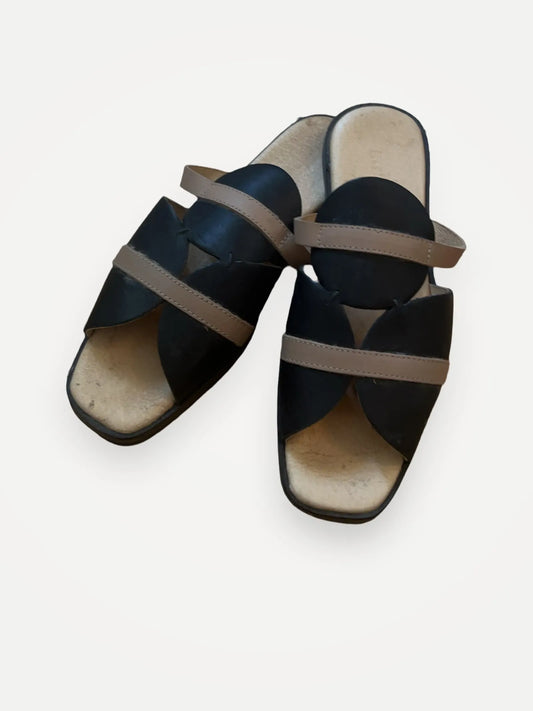 Gram 189g-skinnsandaler