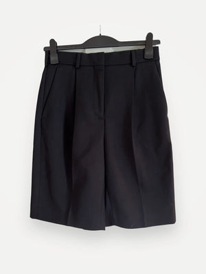 Acne Studios Klassiska Från Acne, Som En Kostymbyxa Shorts