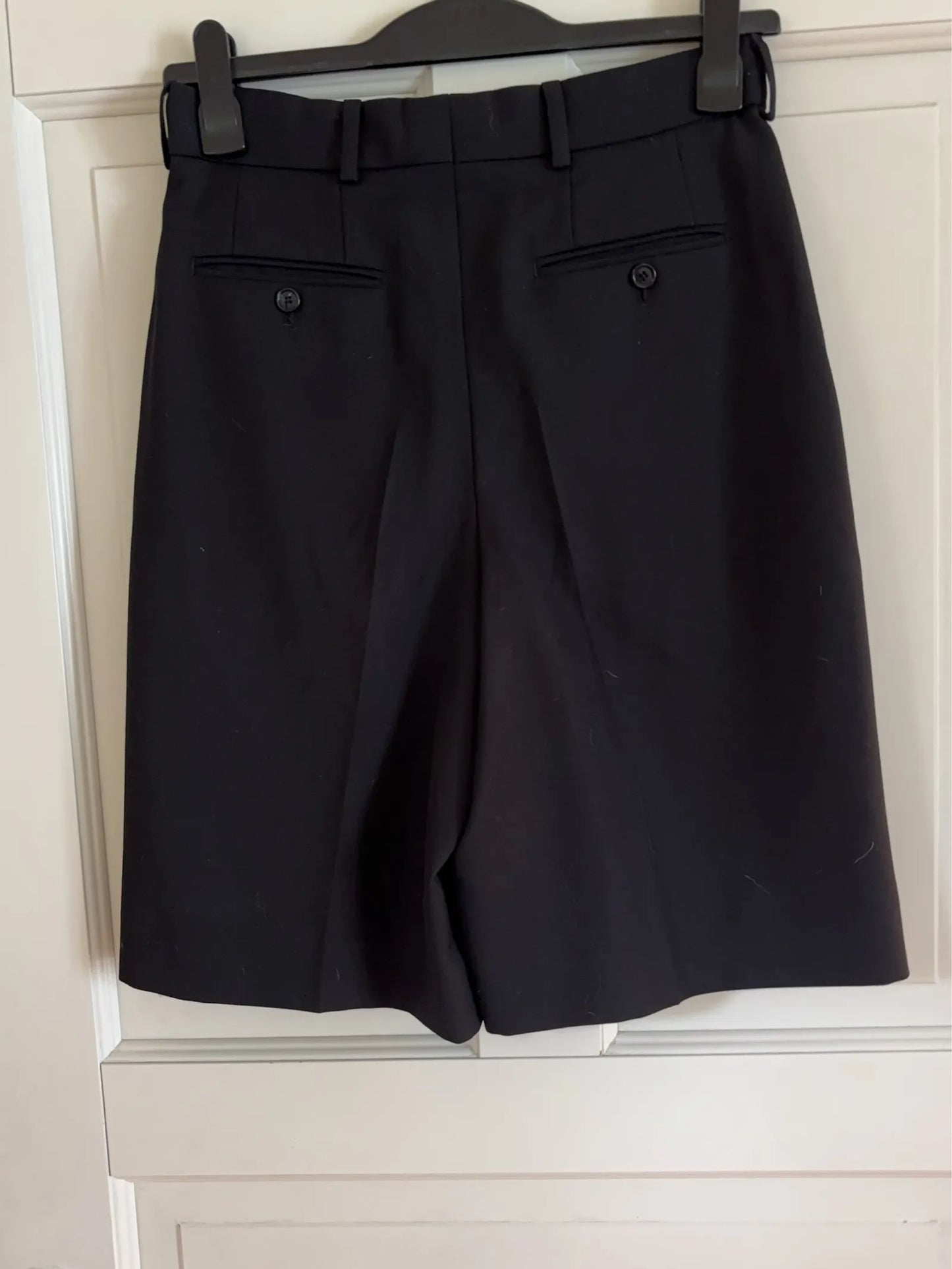 Acne Studios Klassiska Från Acne, Som En Kostymbyxa Shorts