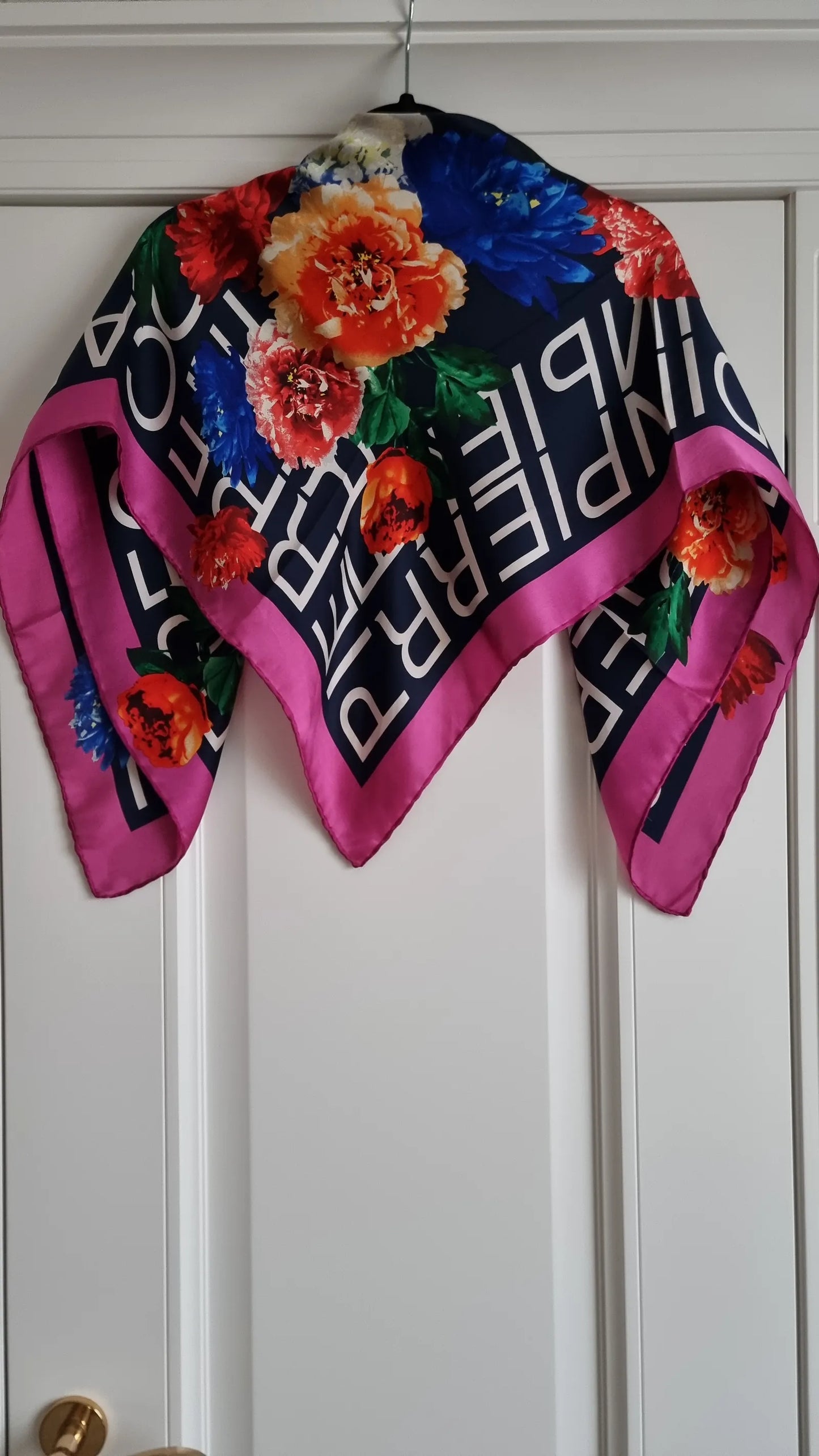 Pierre Cardin Scarf