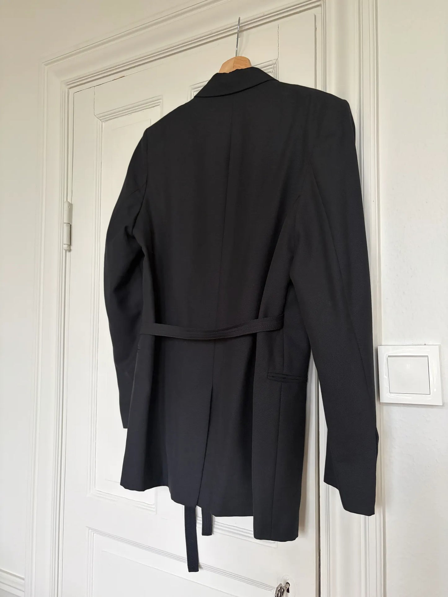 Toteme Wool Wrap Blazer