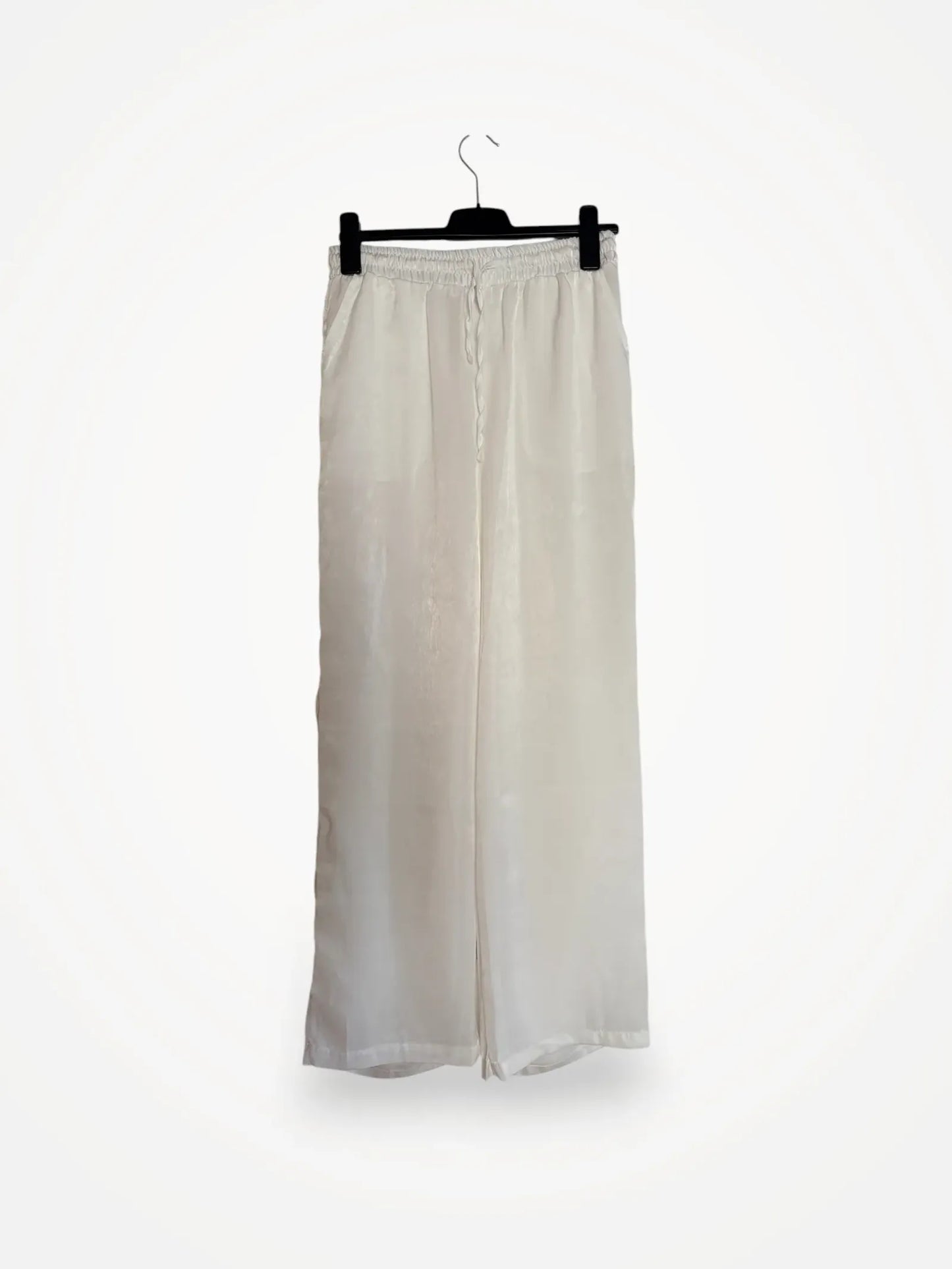Lis Bonne Atelier The Vacay White Trousers
