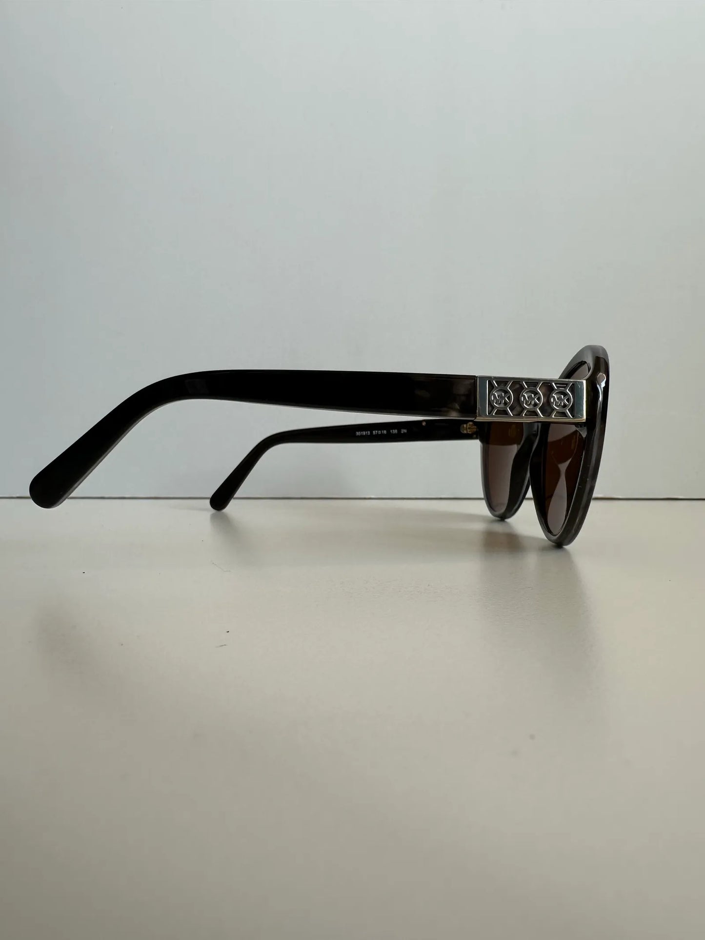 Michael Kors-solglasögon