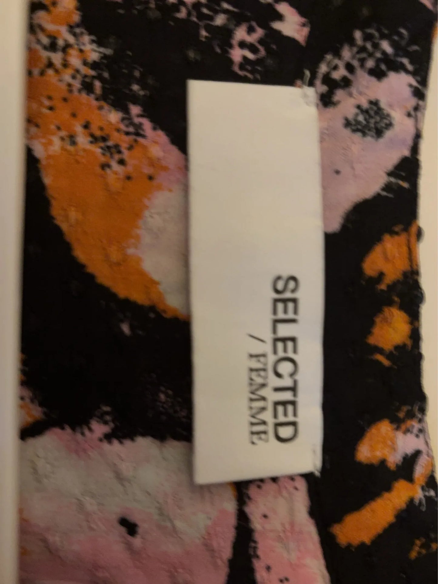 SELECTED-blus NWT