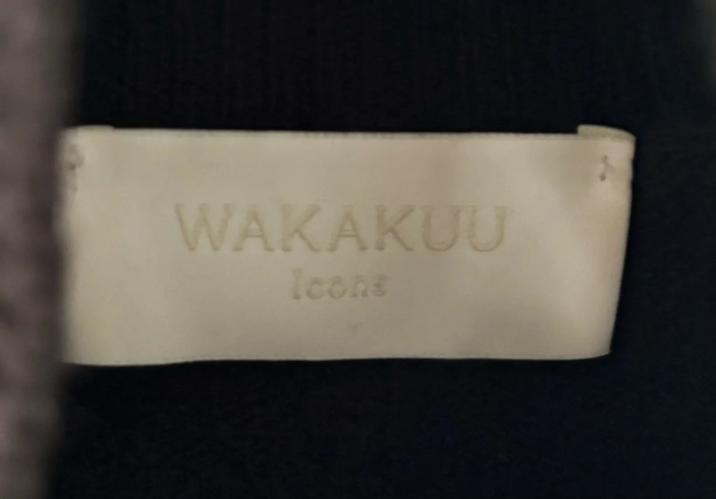 Wakakuu Turtleneck