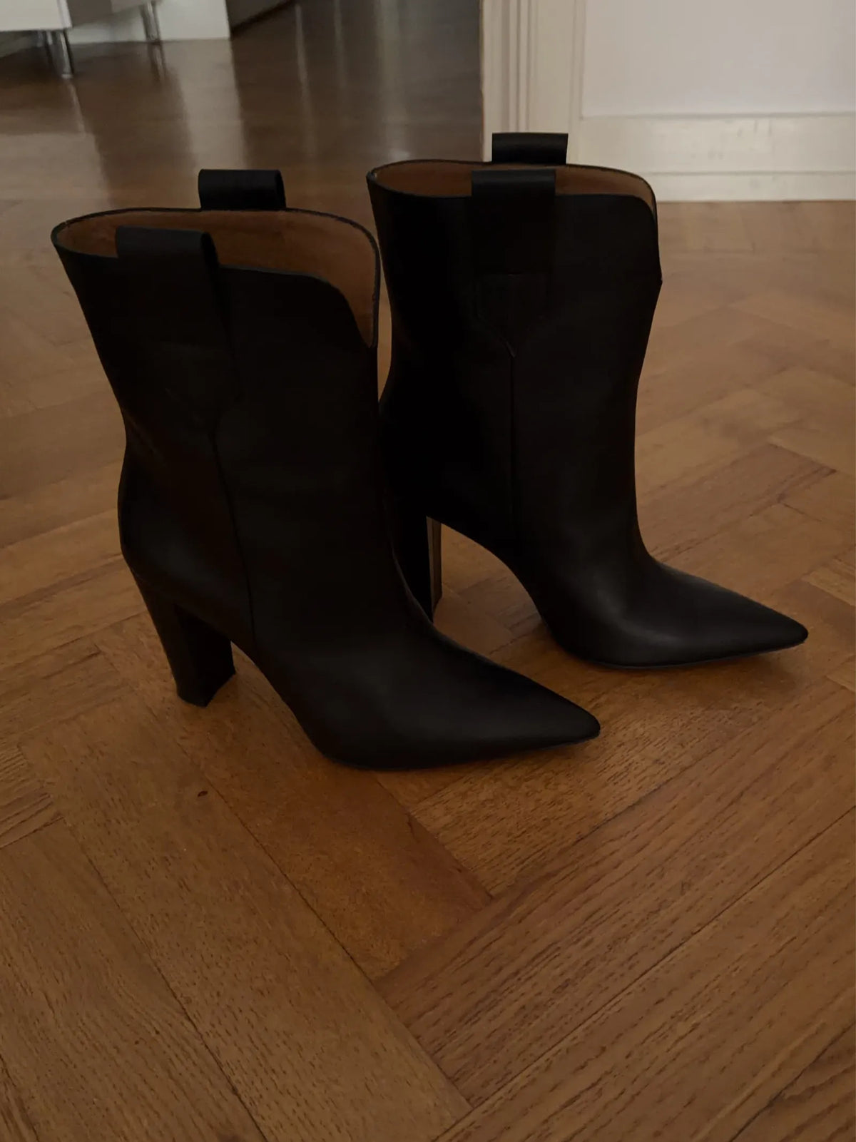 Marzio Svart Westernstövel Med Klack Boots