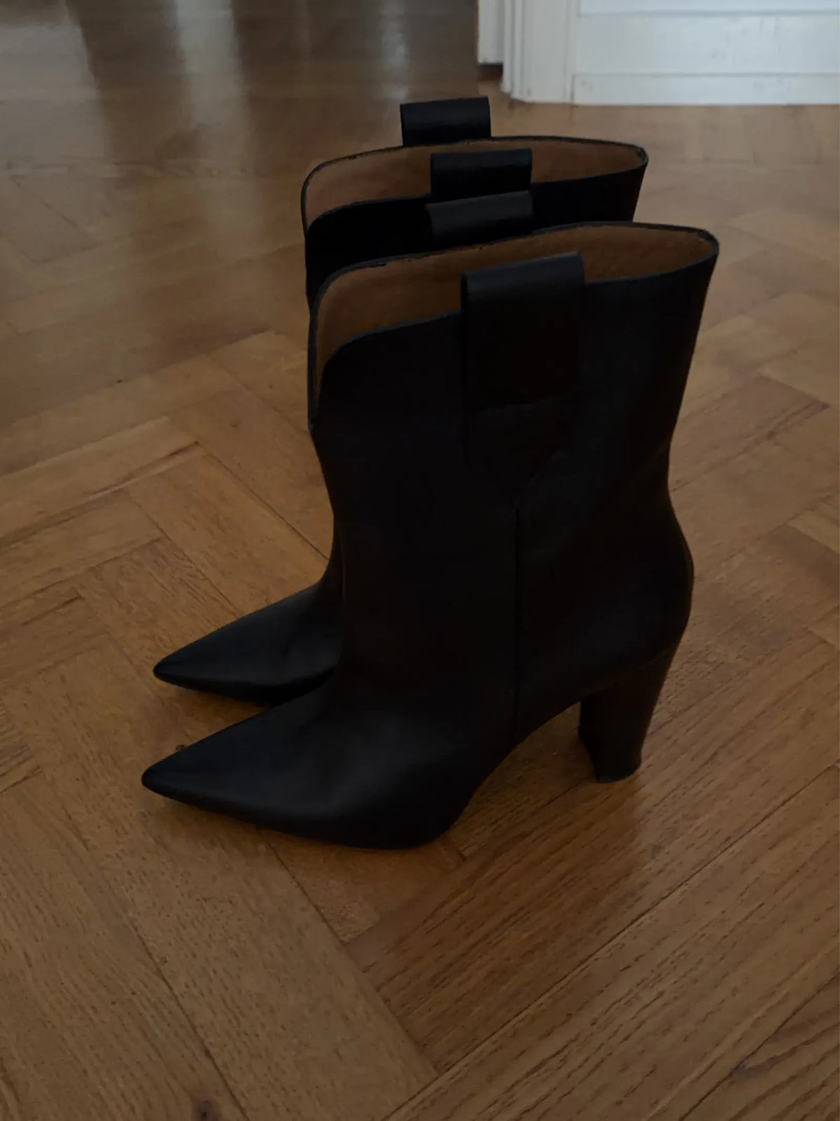 Marzio Svart Westernstövel Med Klack Boots