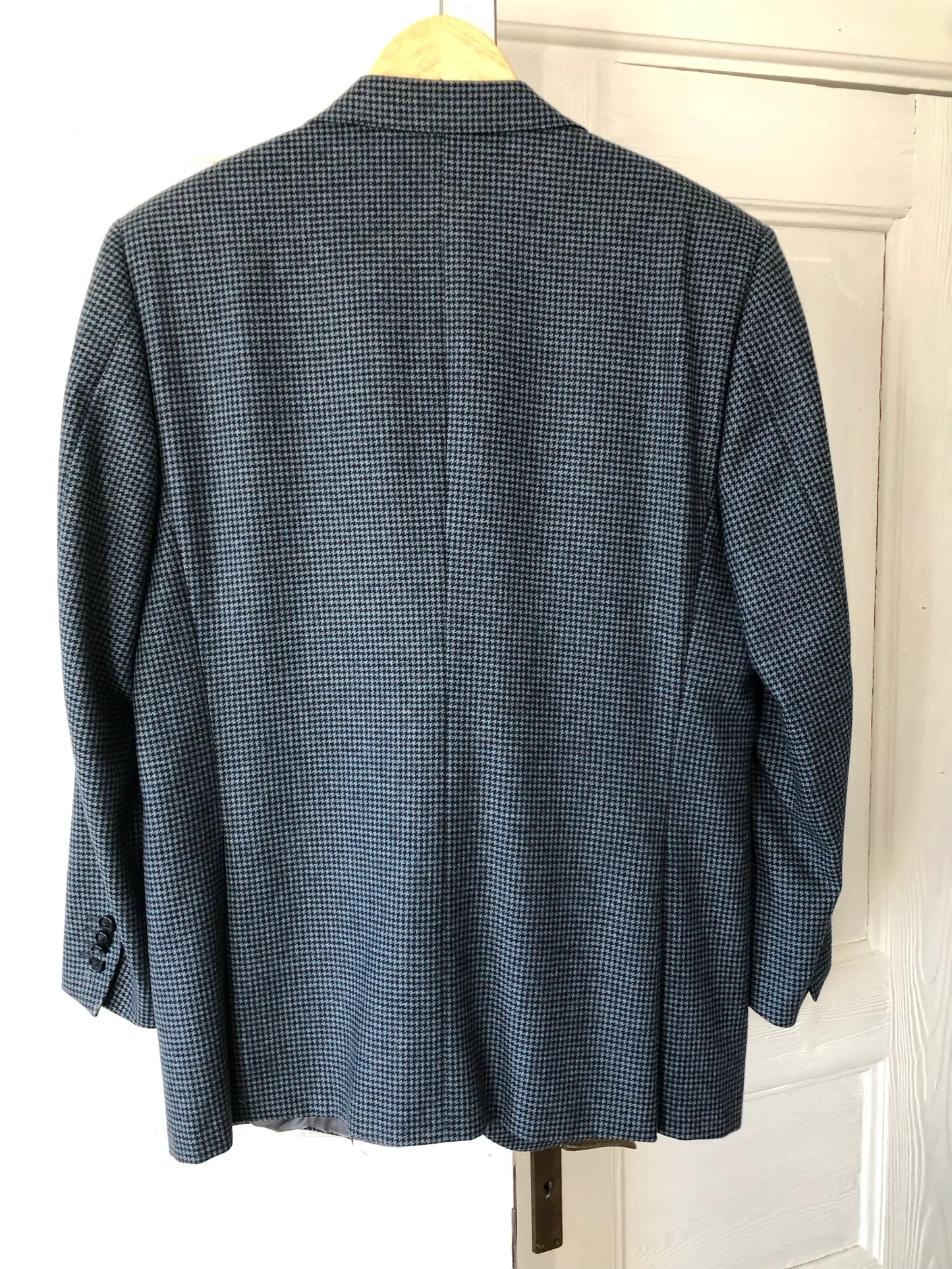 Corneliani-ullkavaj