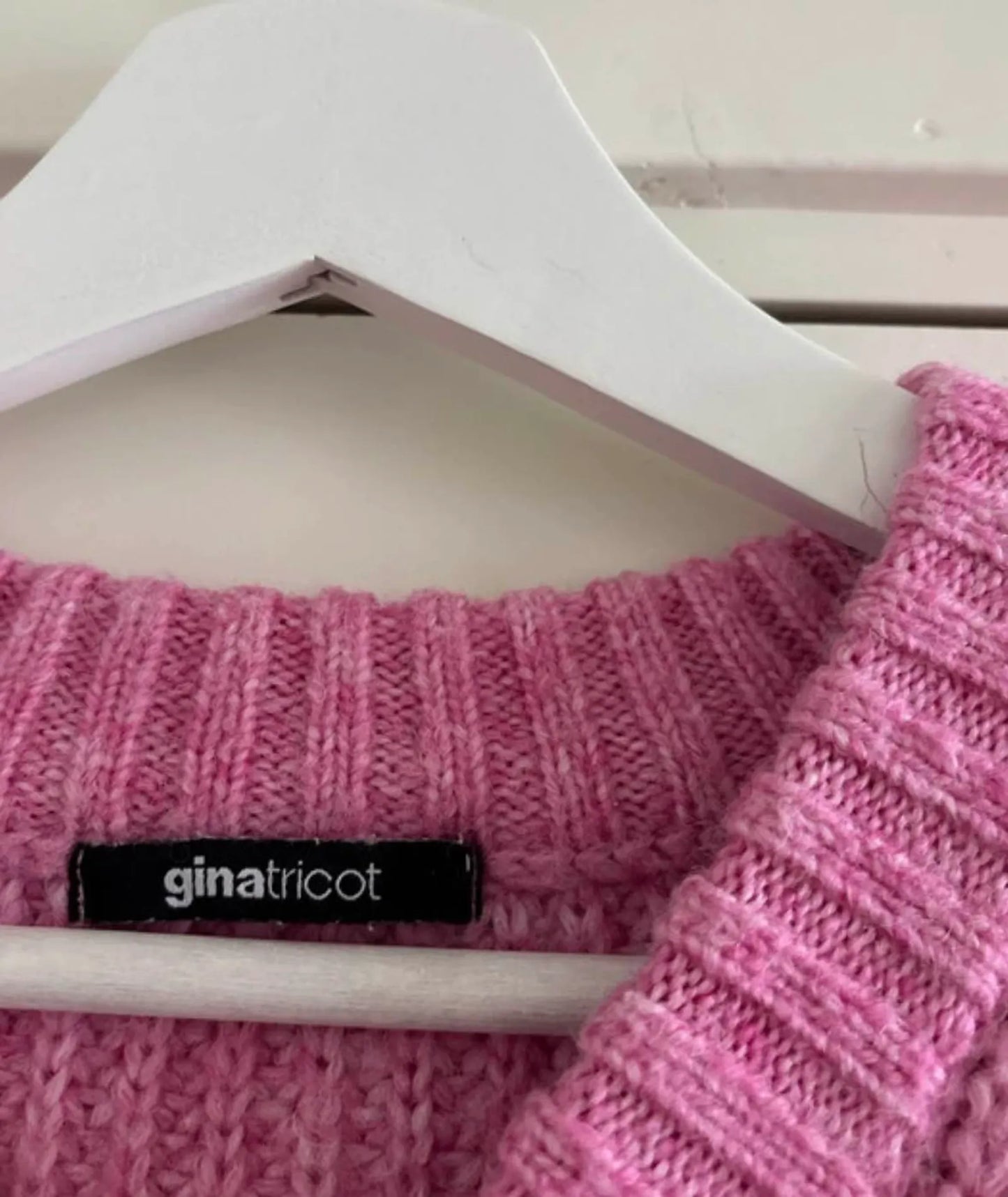 Gina Tricot Sweater