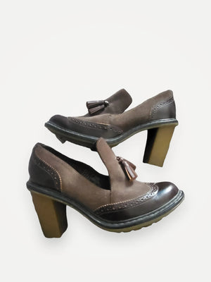Dr. Martens-skinnklackar