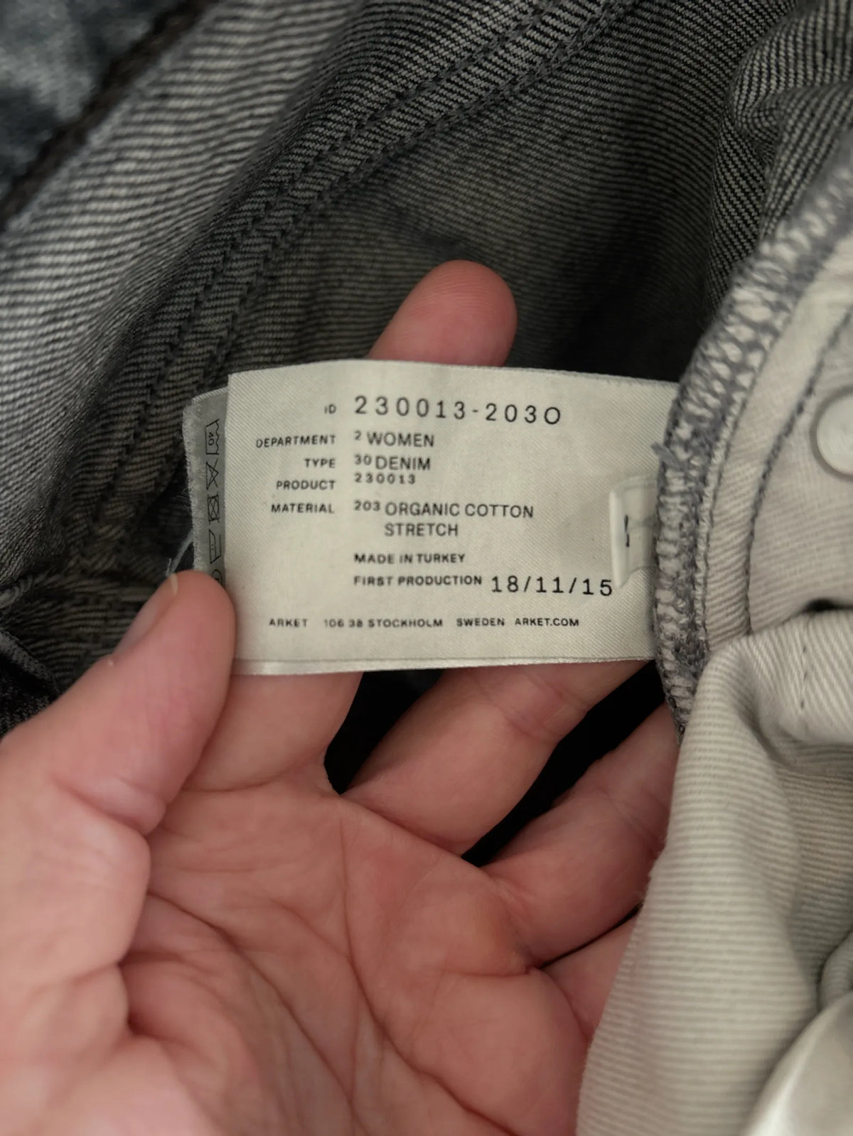 Arket Jeans