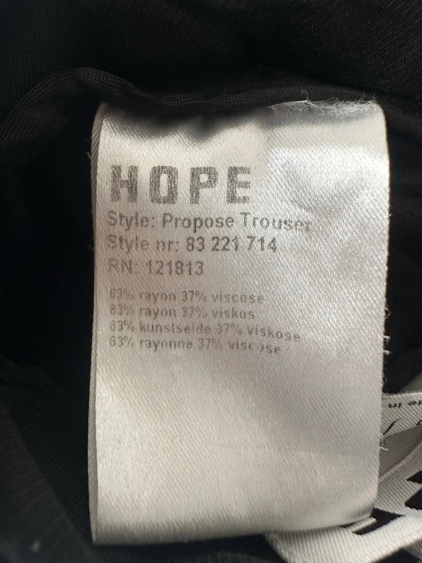 Hope-kostym