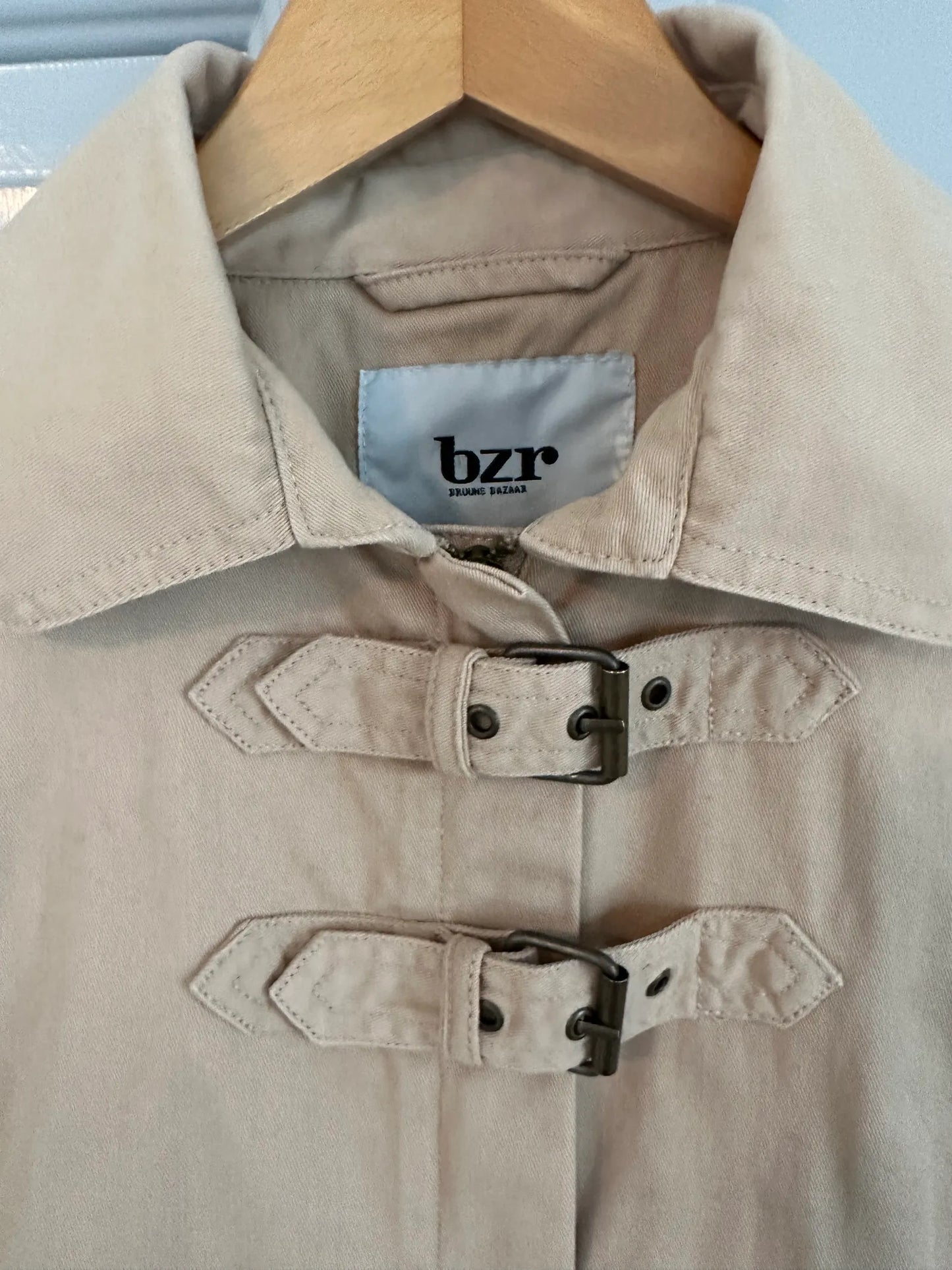 Bruuns Bazaar-trenchcoat