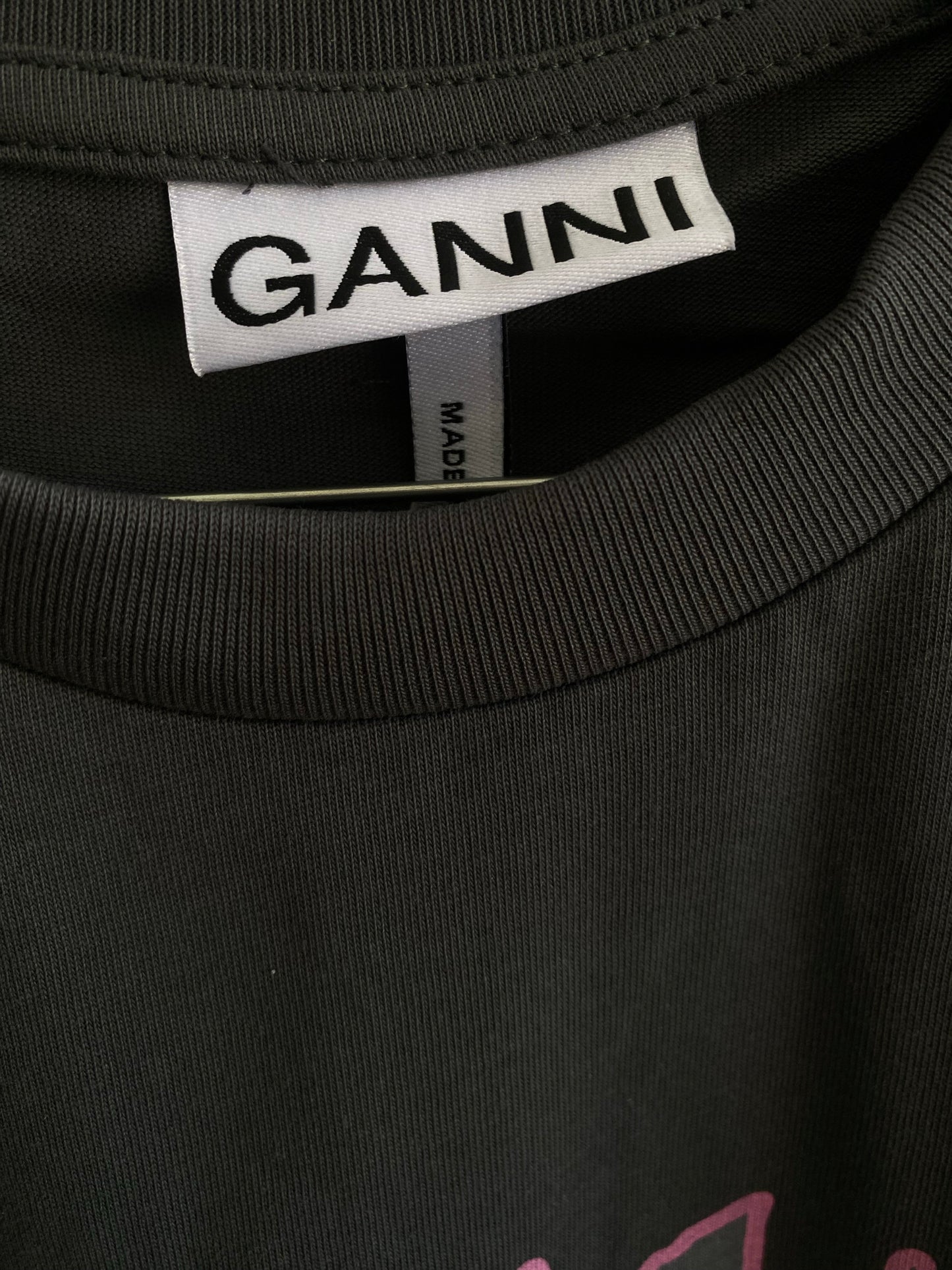 Ganni-t-shirt