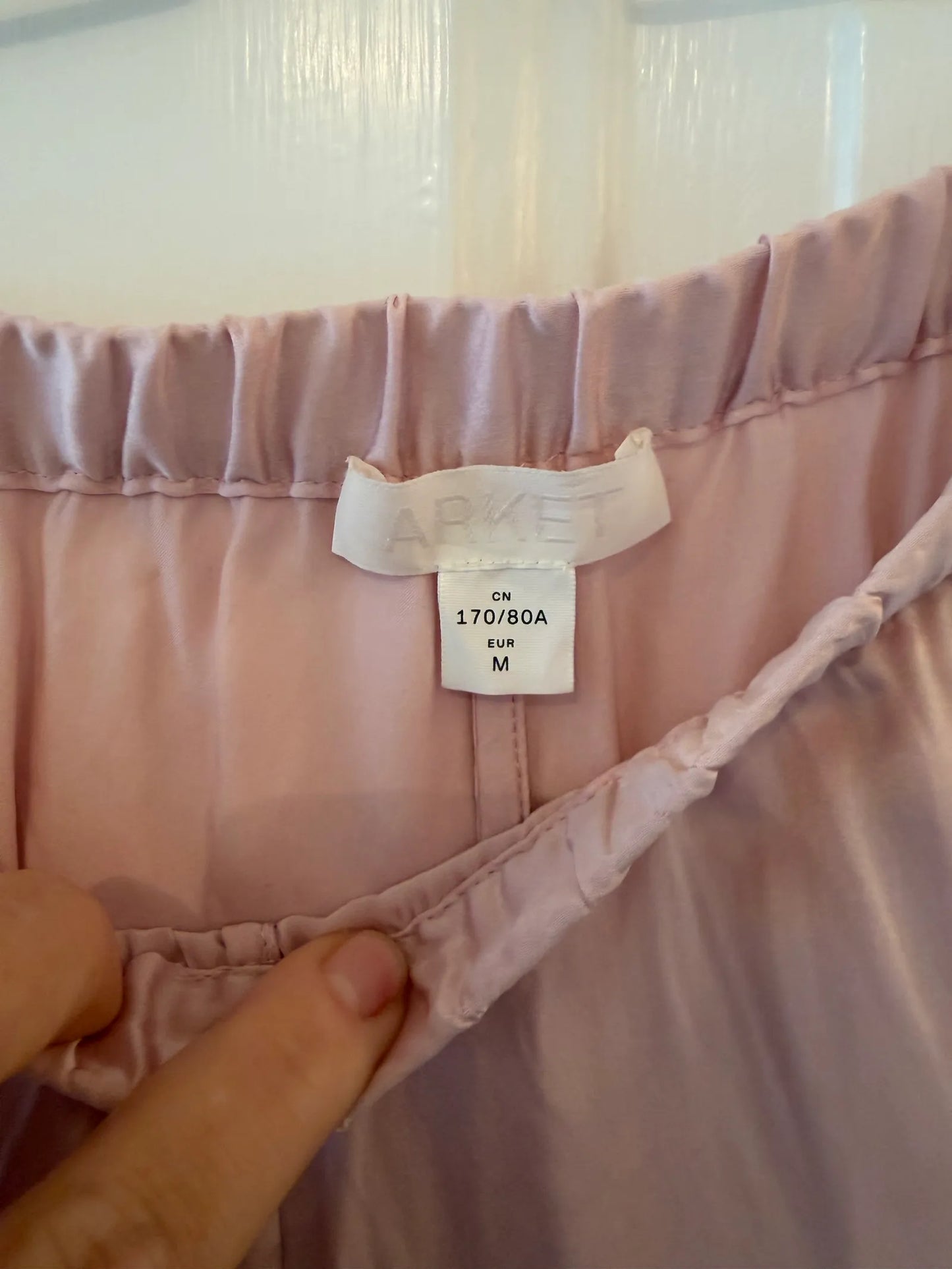 Arket Silk-sidenbyxor