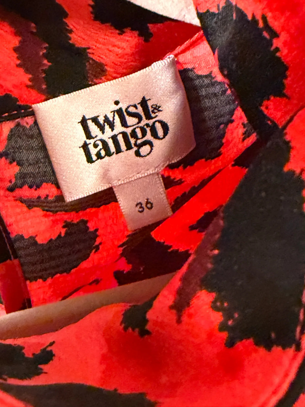 Twist & Tango Blouse