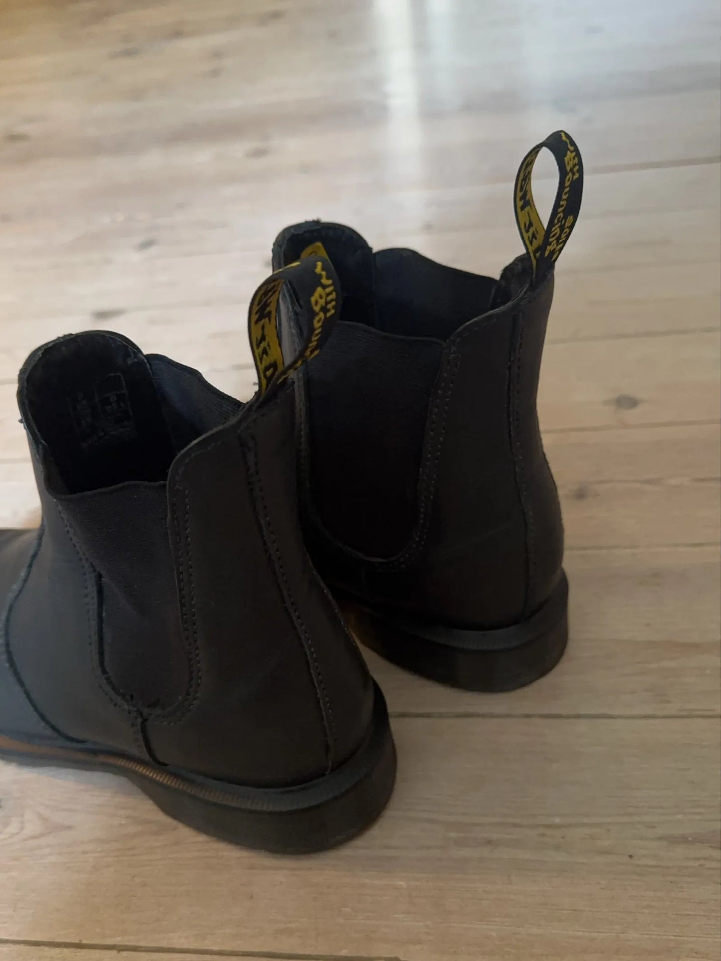 Dr. Martens Laura Boots