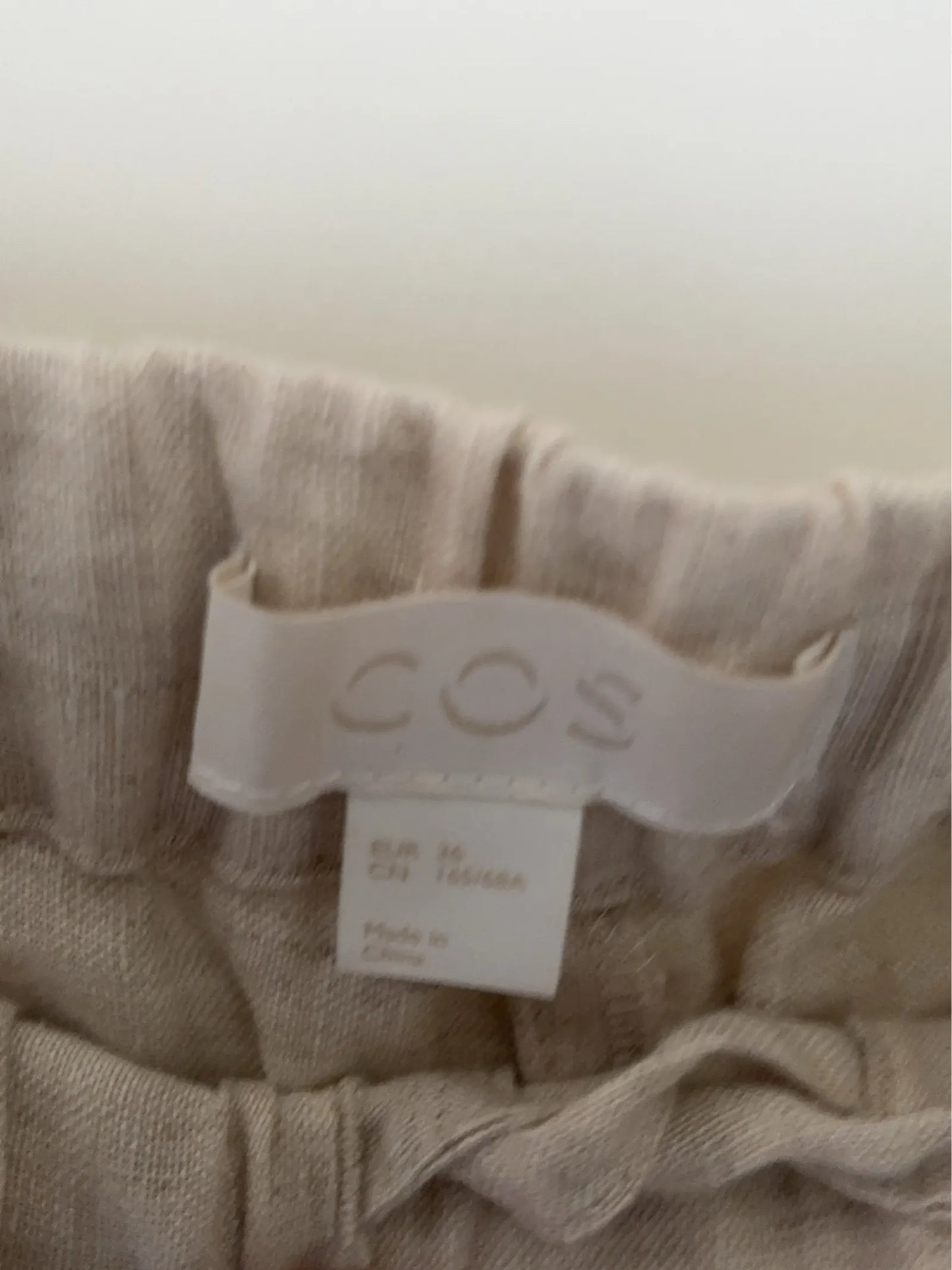 Cos-linnebyxor