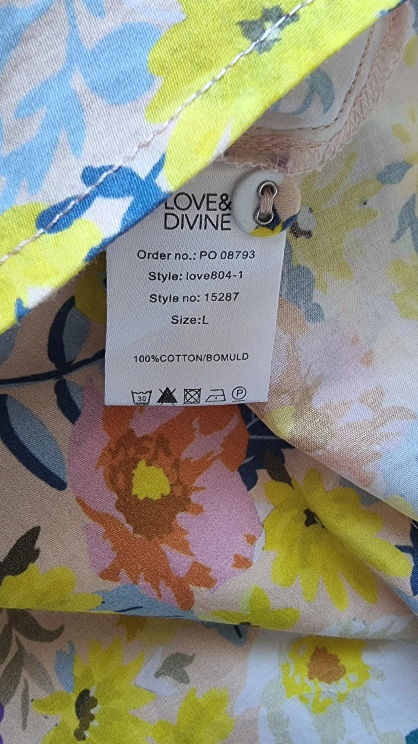 LOVE & DEVINE-blus