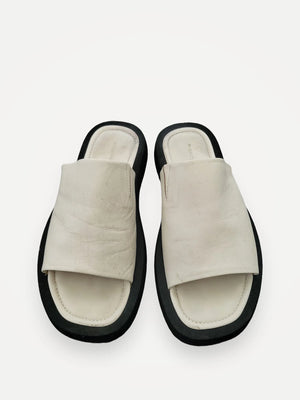 By Malene Birger Frederica-skinnsandaler