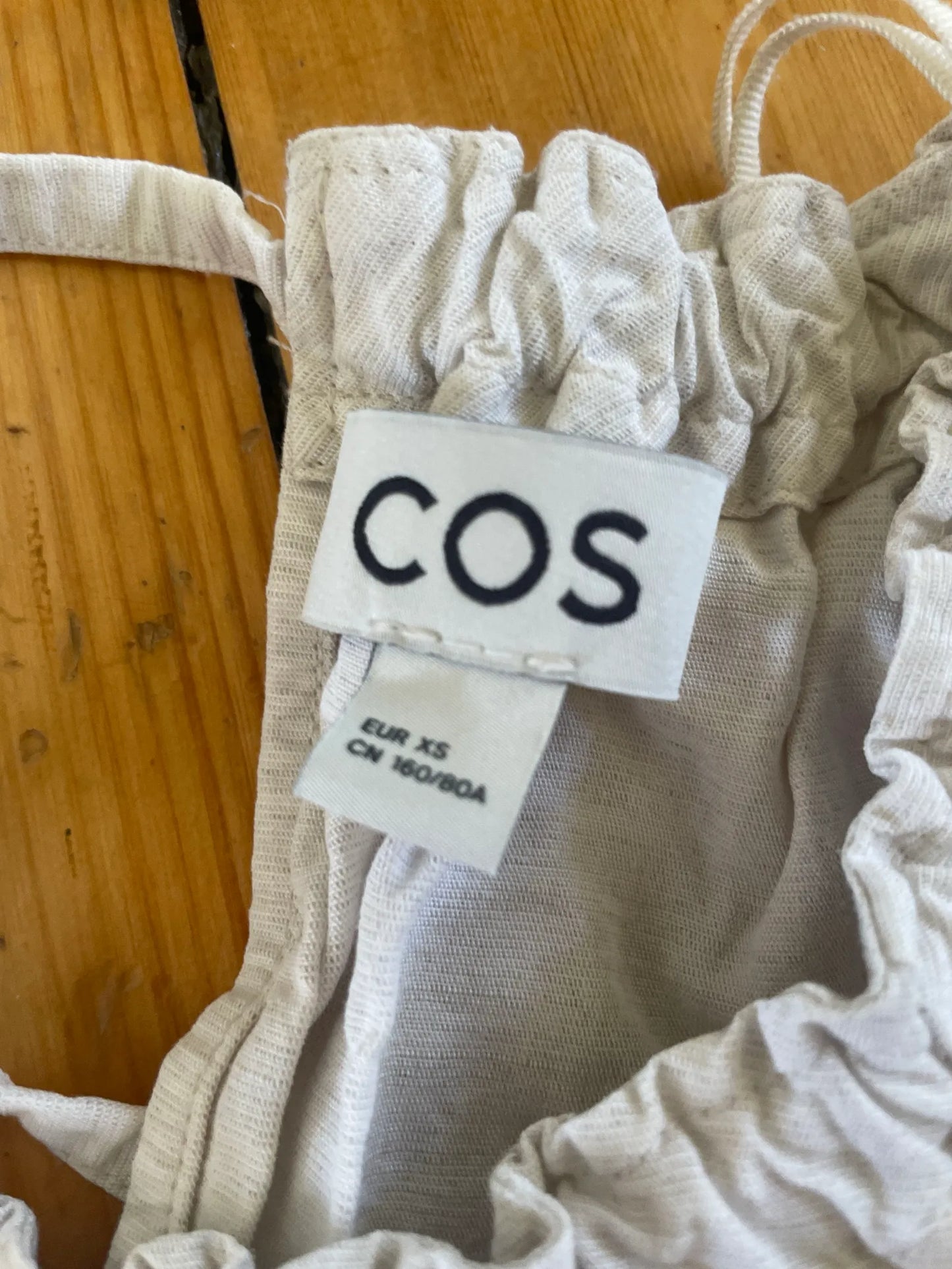 Cos-byxor