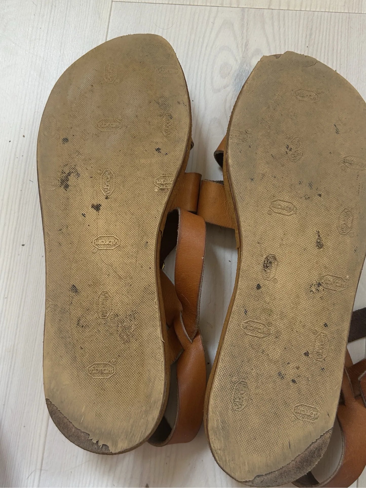 La Botte Gardiane Pac Compensé Sandals