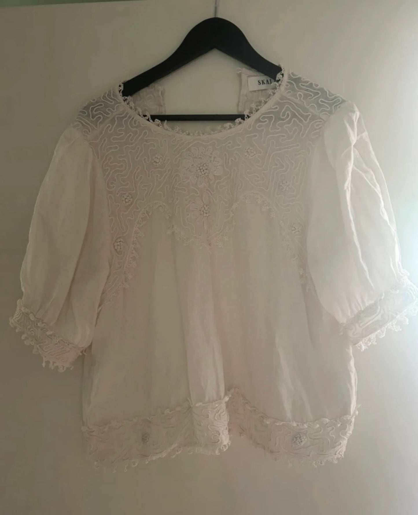 Skall Studio Emmy-linneblus