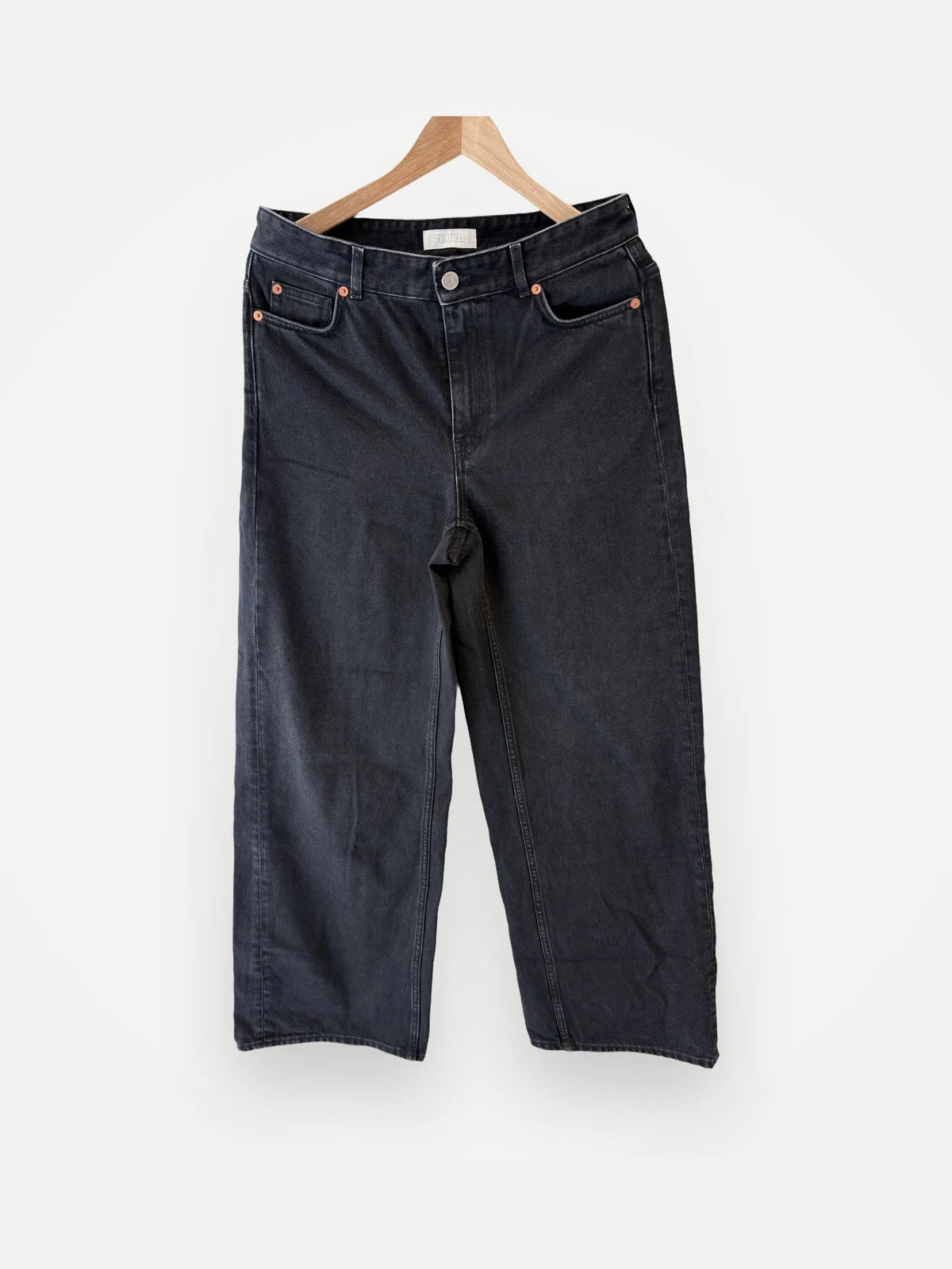Teurn Studios-jeans