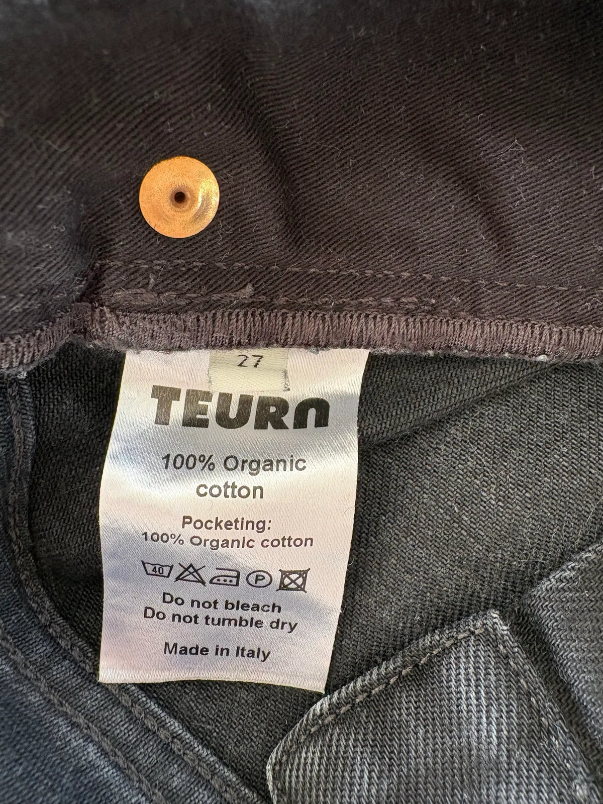 Teurn Studios-jeans