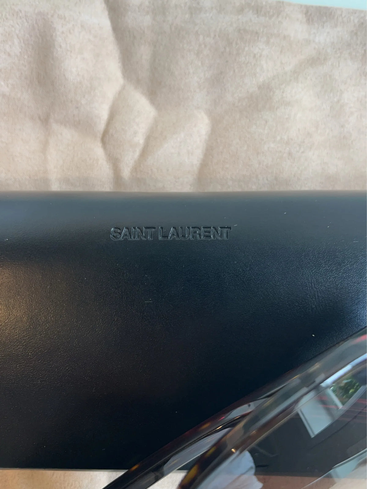 Saint Laurent-solglasögon