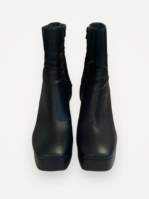 Zara-skinnboots