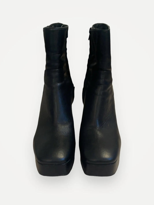 Zara-skinnboots