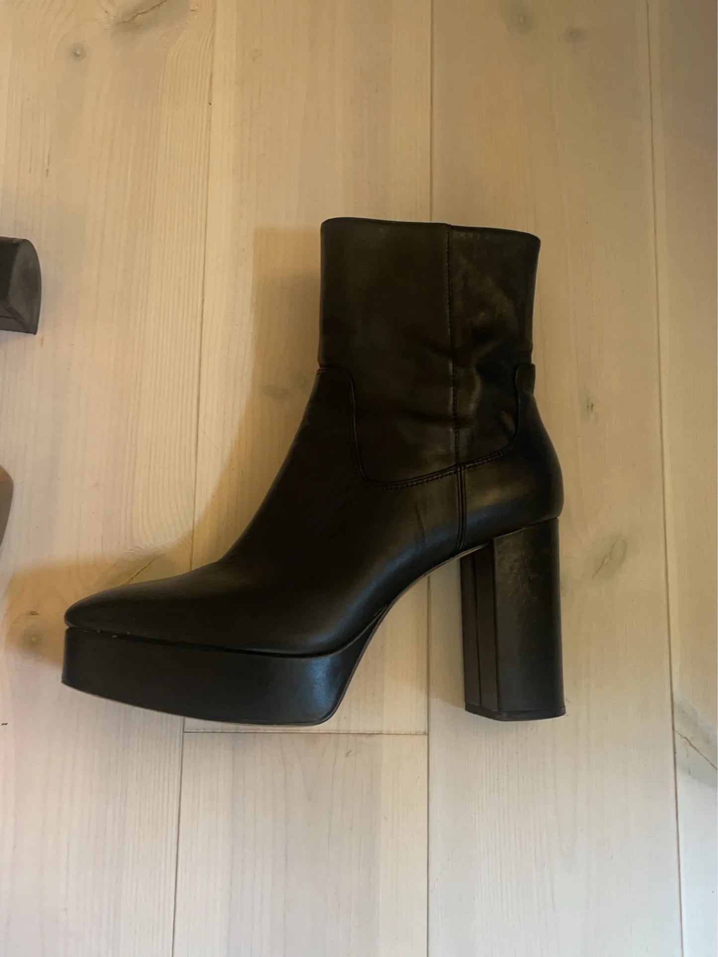 Zara-skinnboots