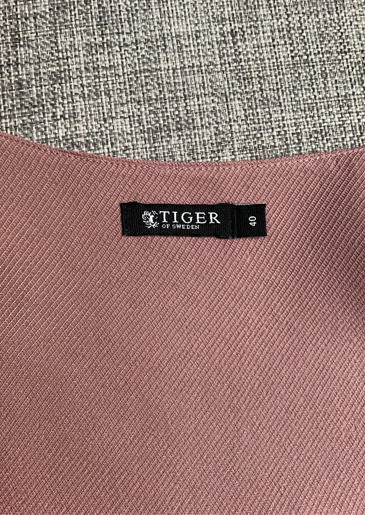 Tiger of Sweden-blus
