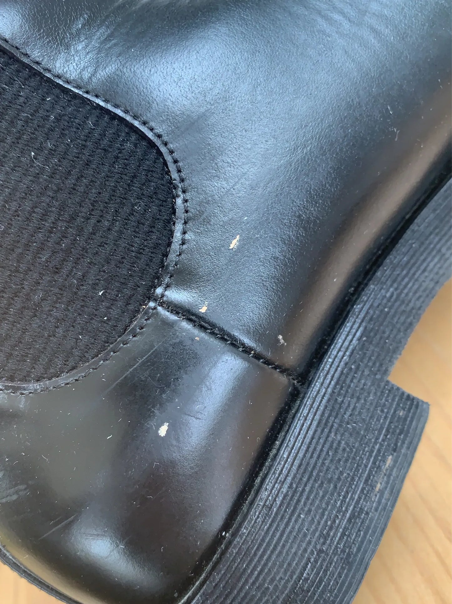 Toteme Chelsea-skinnboots
