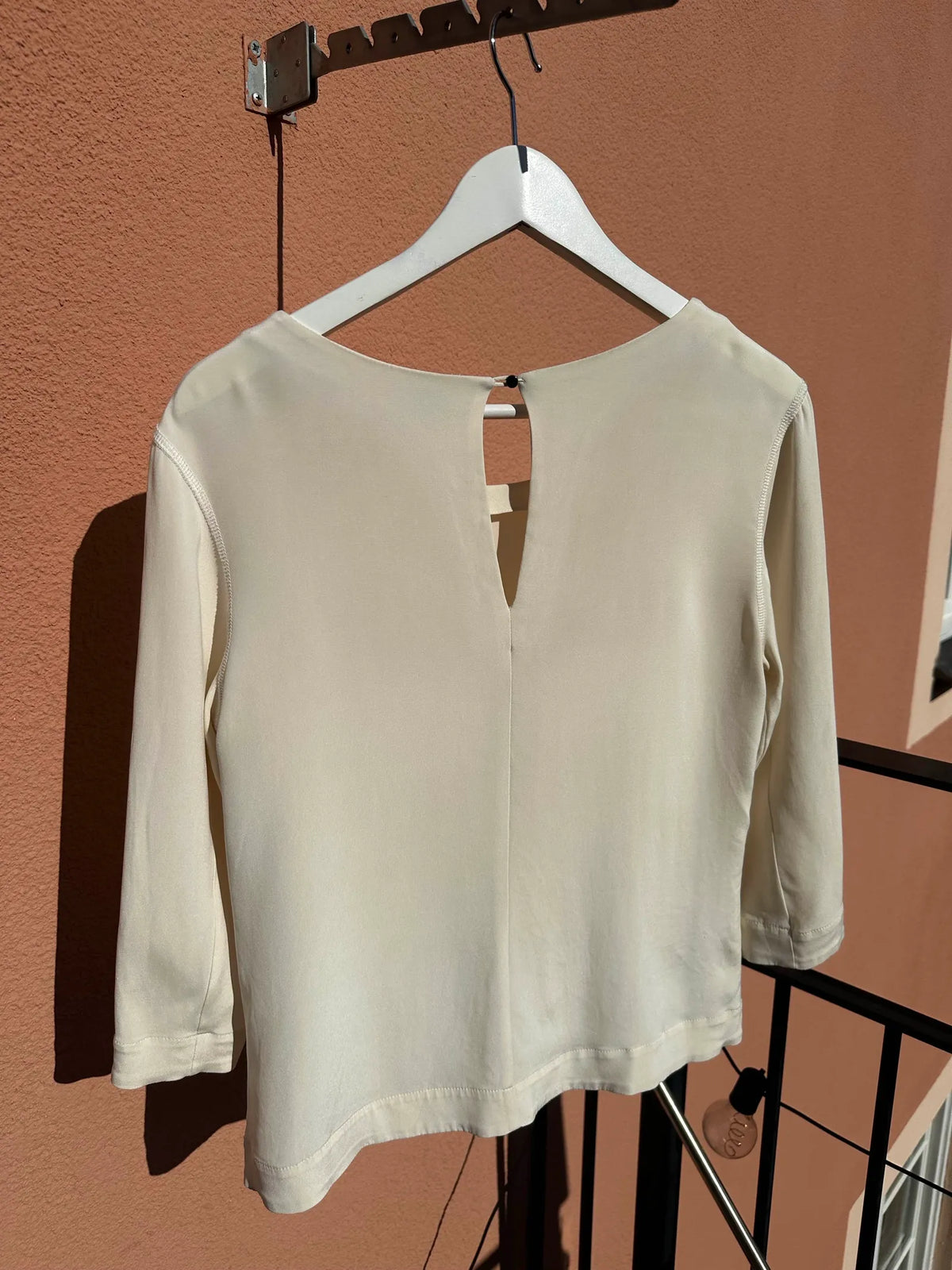 Ahlvar Gallery Blouse