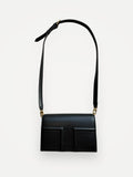 Toteme Totême Mini T-flap Leather-skinnaxelremsväska