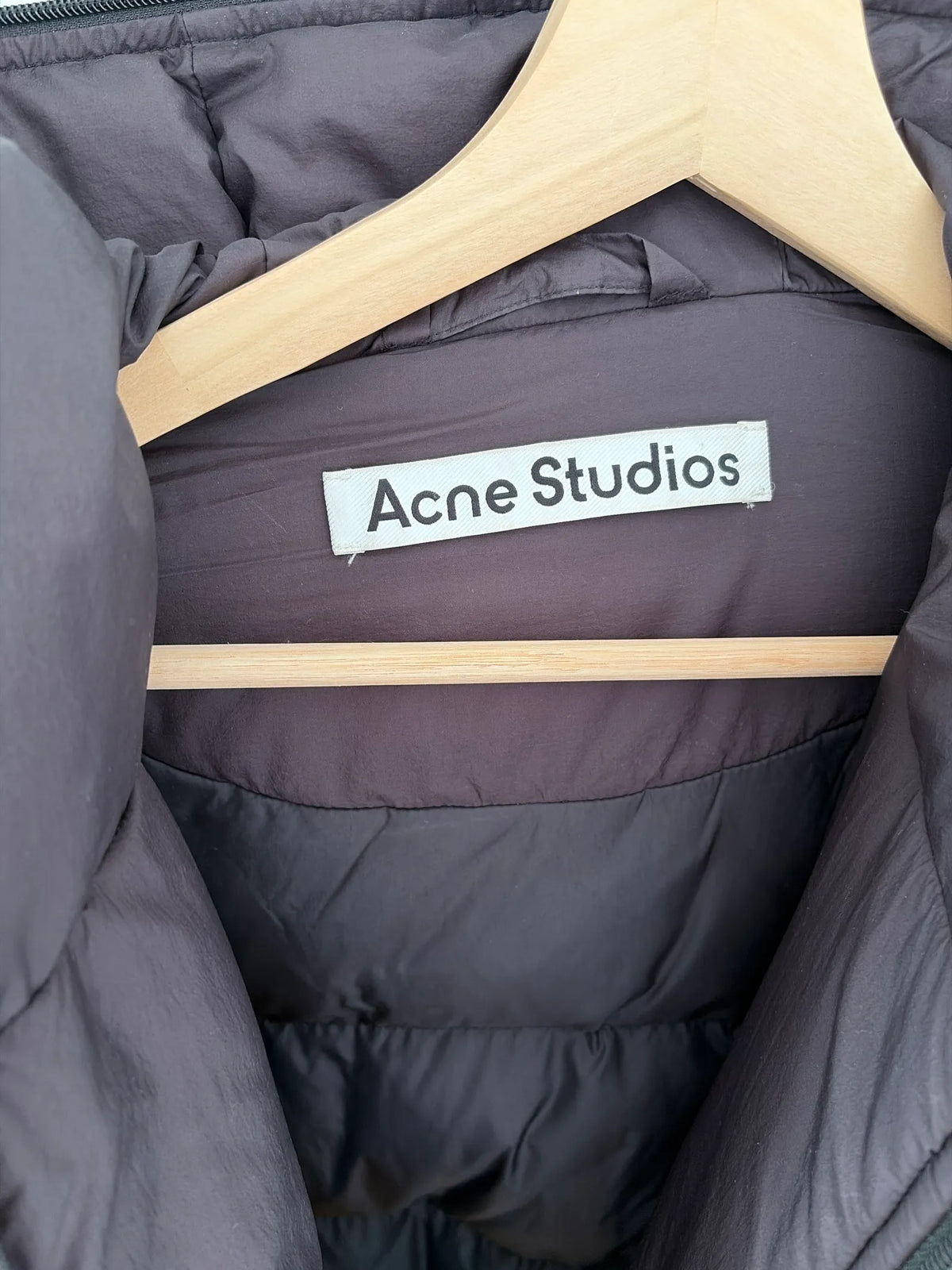 Acne Studios-dunjacka