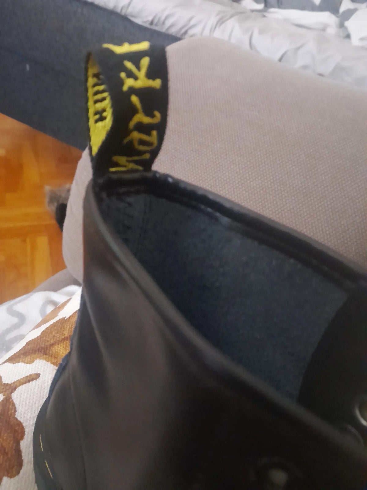 Dr. Martens-skinnkängor NWOT
