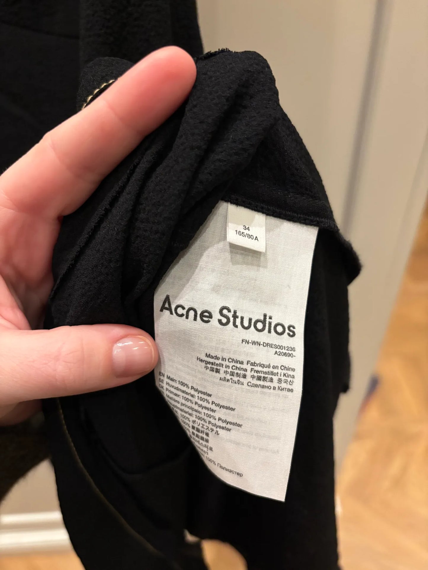 Acne Studios-klänning NWOT