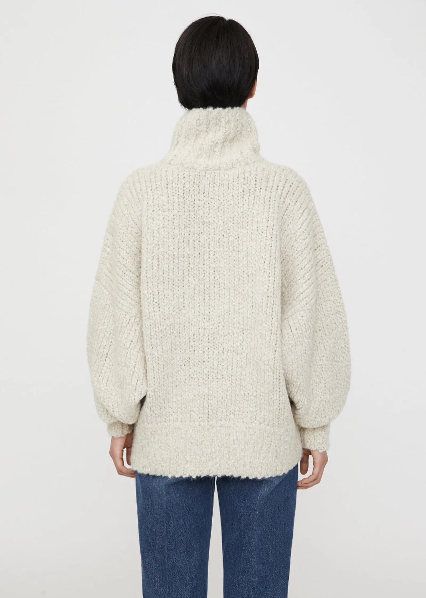 Toteme Alpaca Bouclé Turtleneck Bone-ullpolotröja