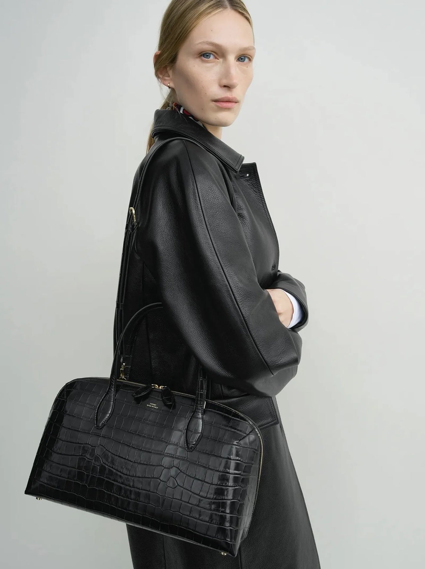 Toteme Day Tote Medium Croco-skinnhandväska