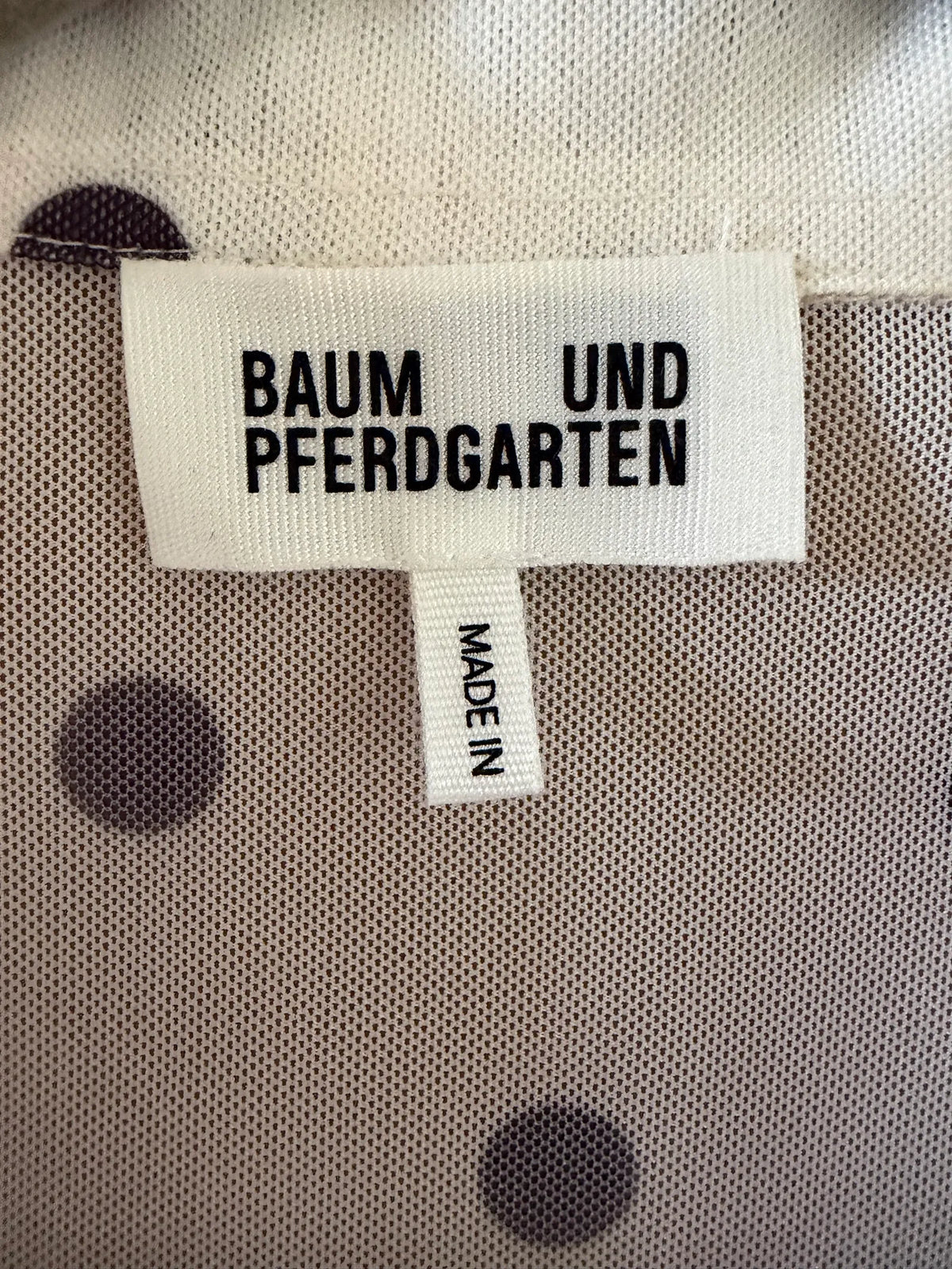 Baum und Pferdgarten-blus