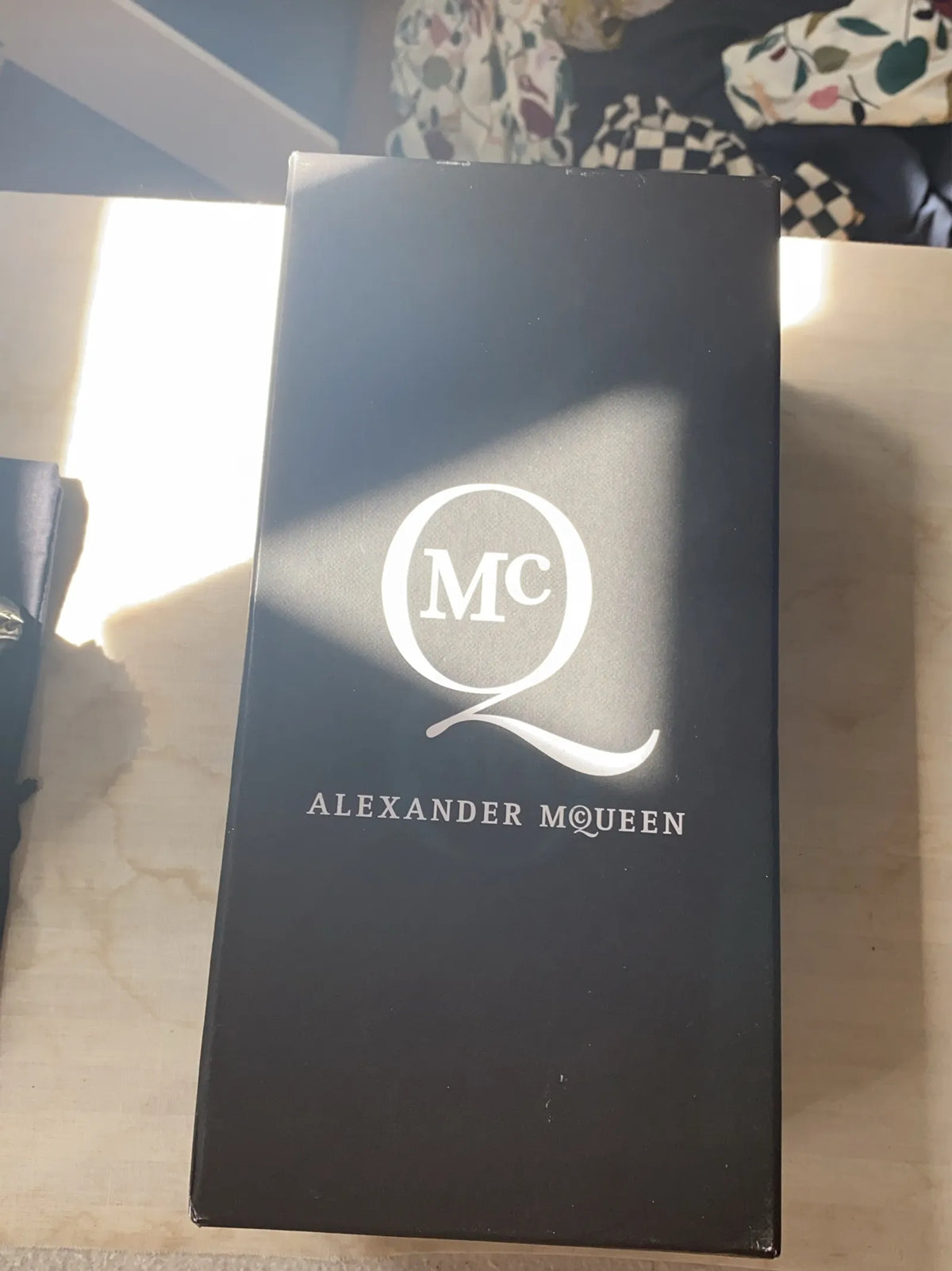 Alexander Mcqueen Studded Pointy Pump Nappa Ballet flats