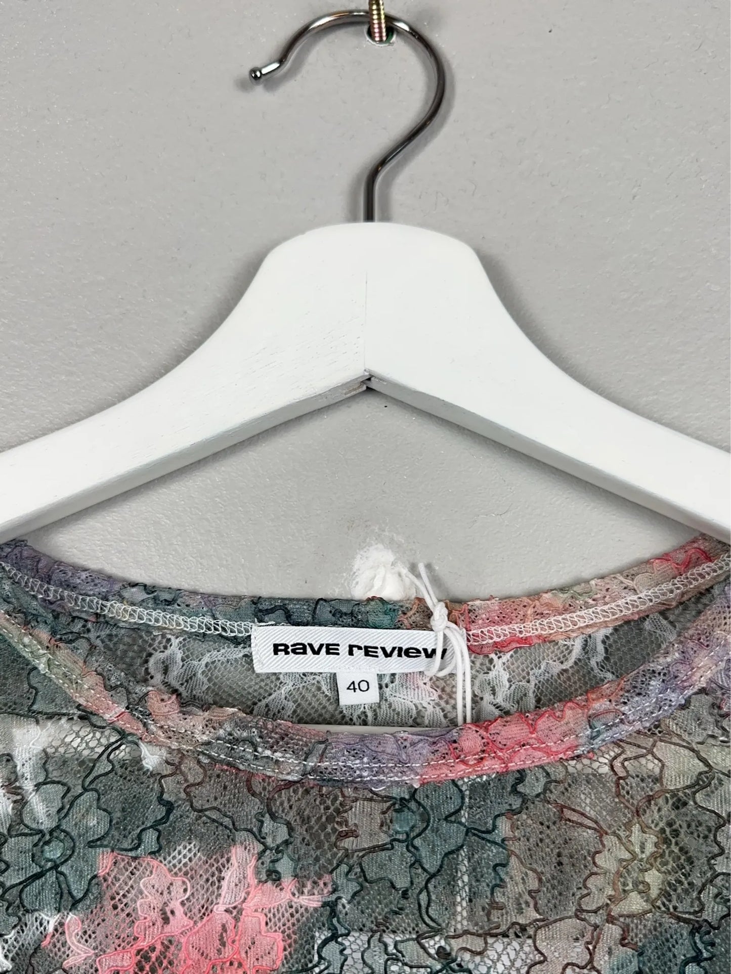 Rave Review-tröja NWT