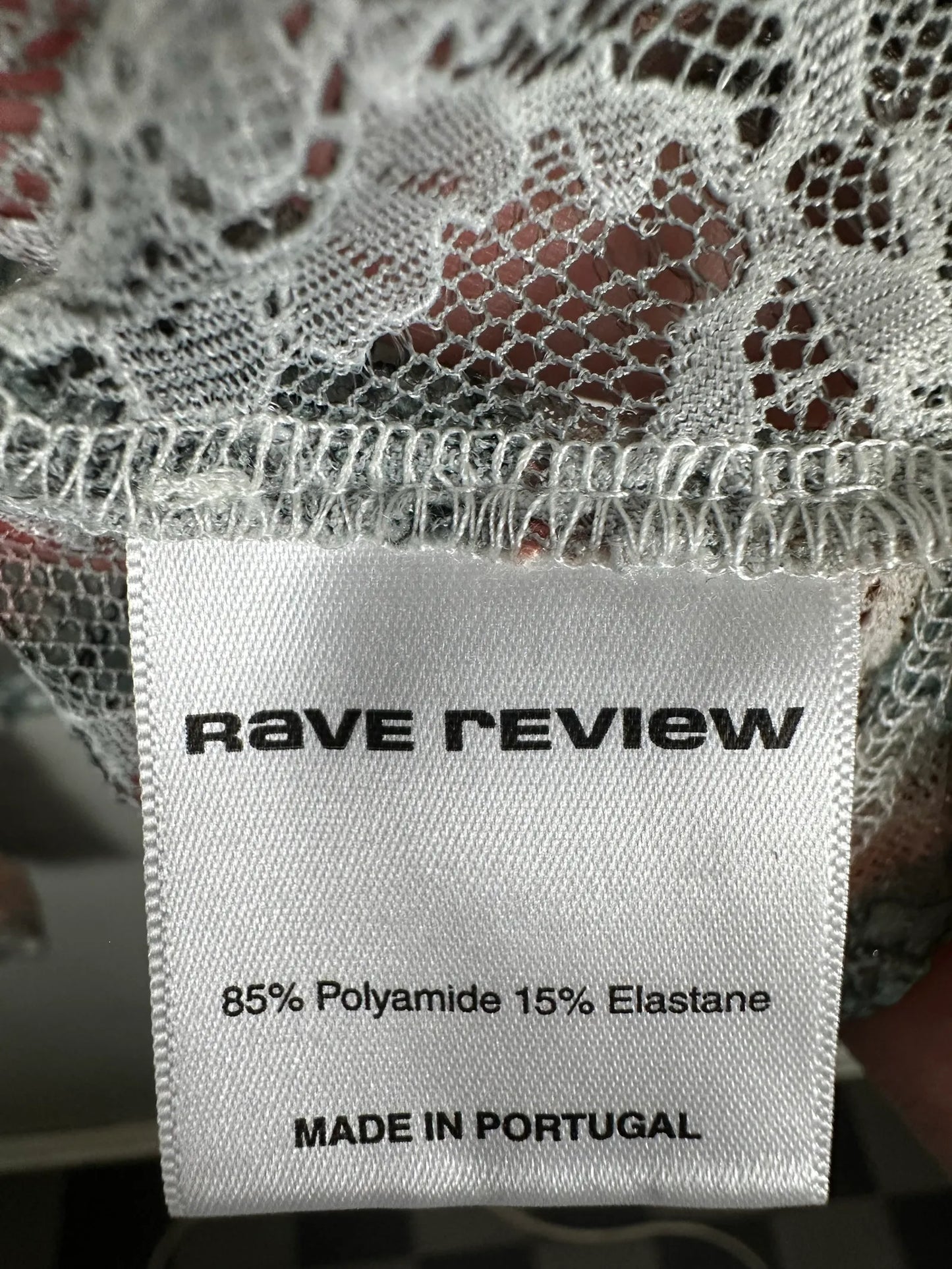 Rave Review-tröja NWT