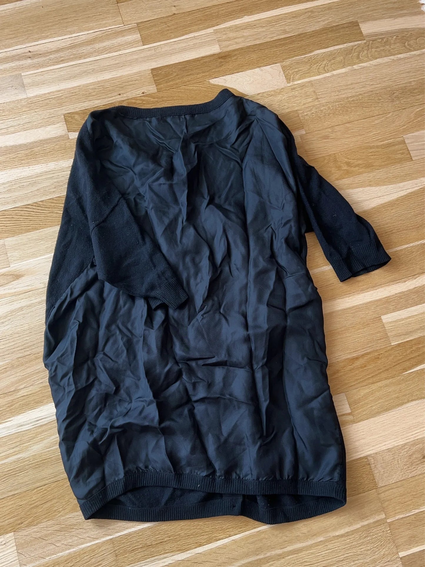 Acne Studios-ullkofta