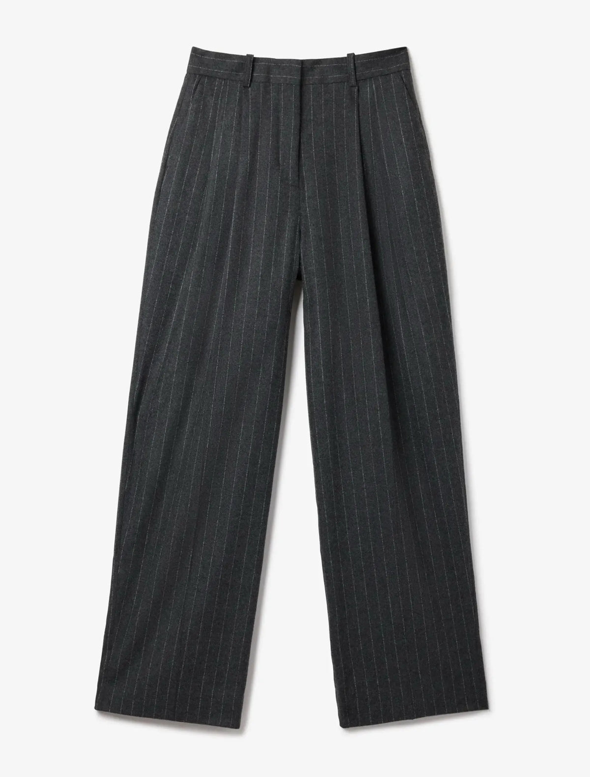 Dagmar Suit