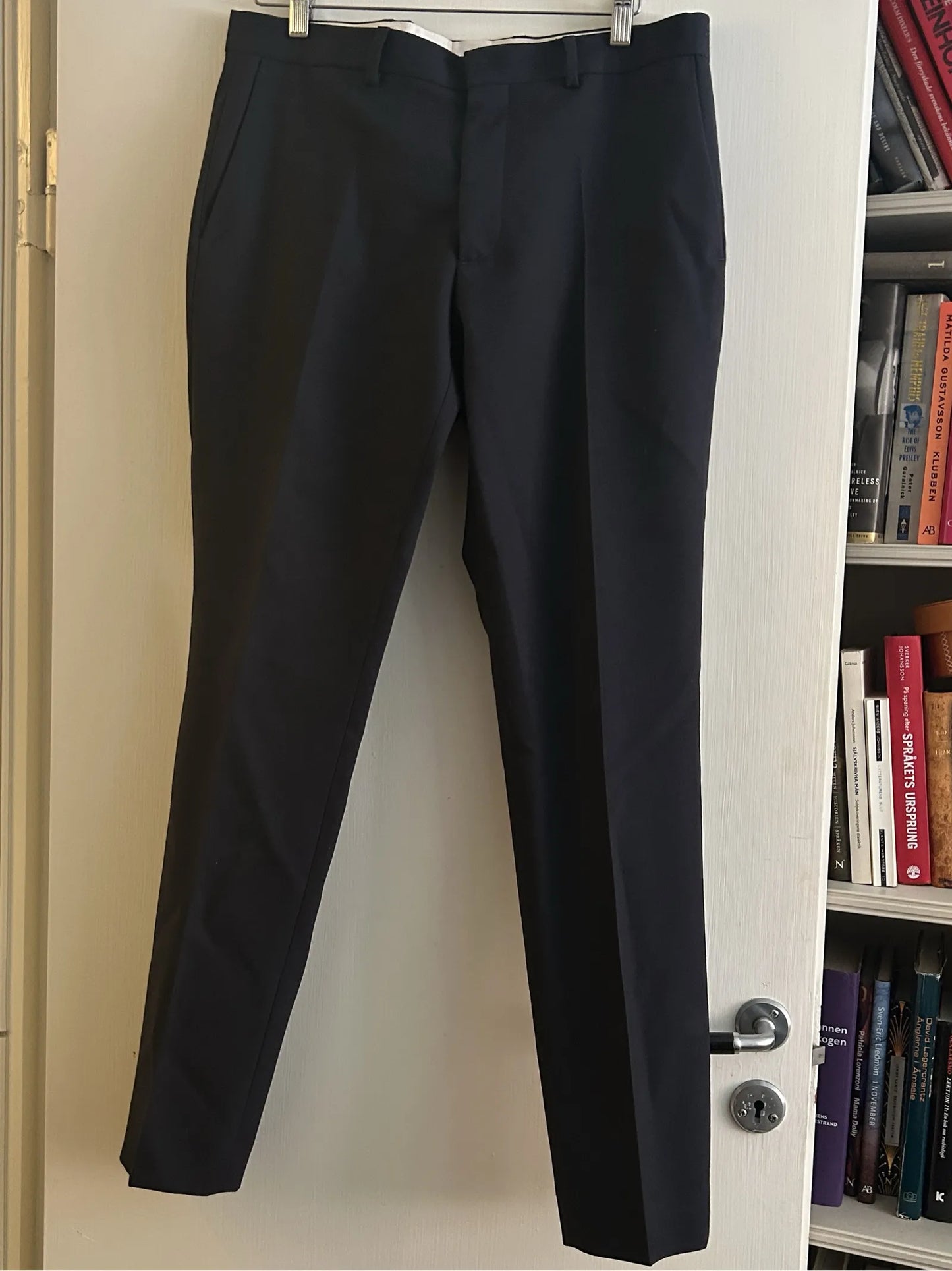 Arket Suit