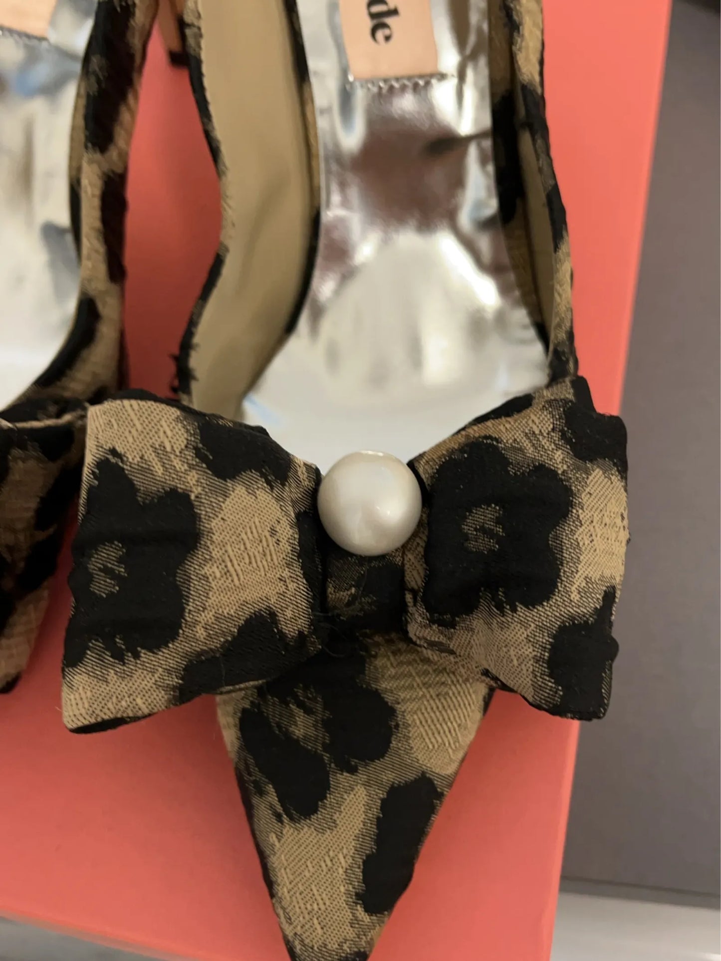 Custommade Aljo Leo Pearl-skinnklackar